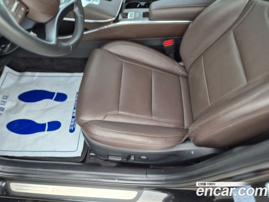 Hyundai Grandeur 2021