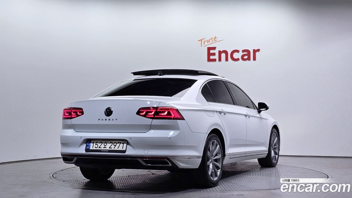 Volkswagen Passat 2022