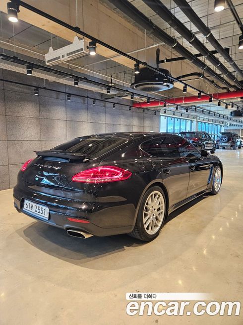 Porsche Panamera 2014
