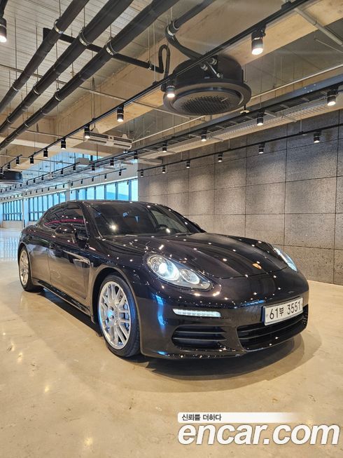 Porsche Panamera 2014