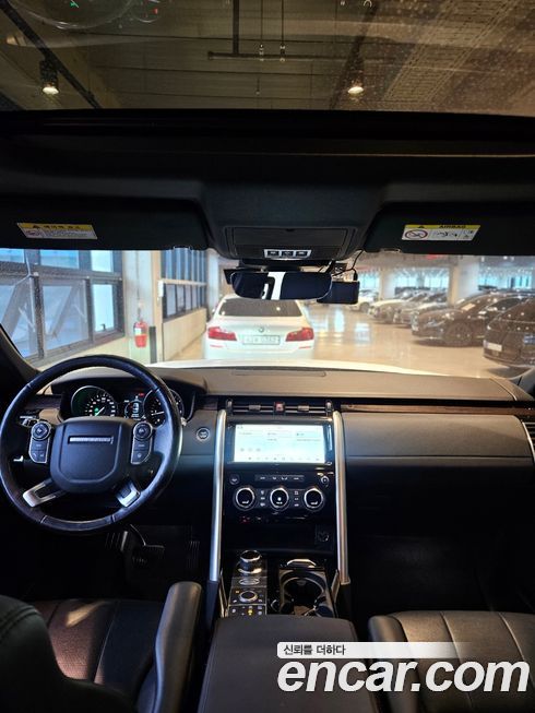 Land Rover Discovery 2017