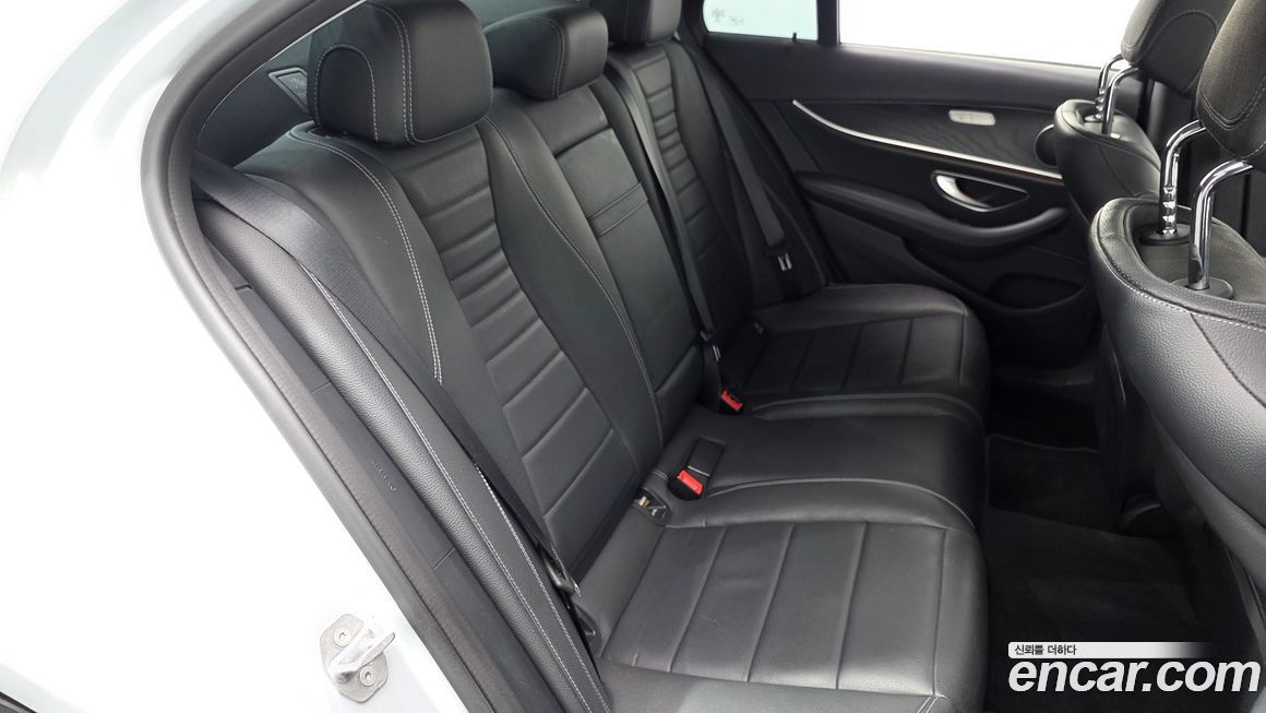 Mercedes-Benz E-Class 2017