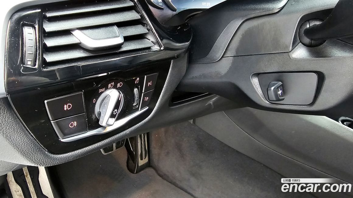 BMW 5-Series 2018