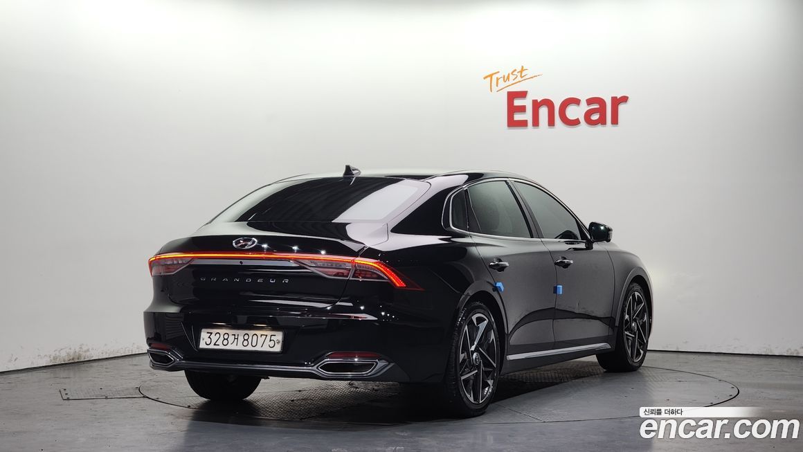 Hyundai Grandeur 2021