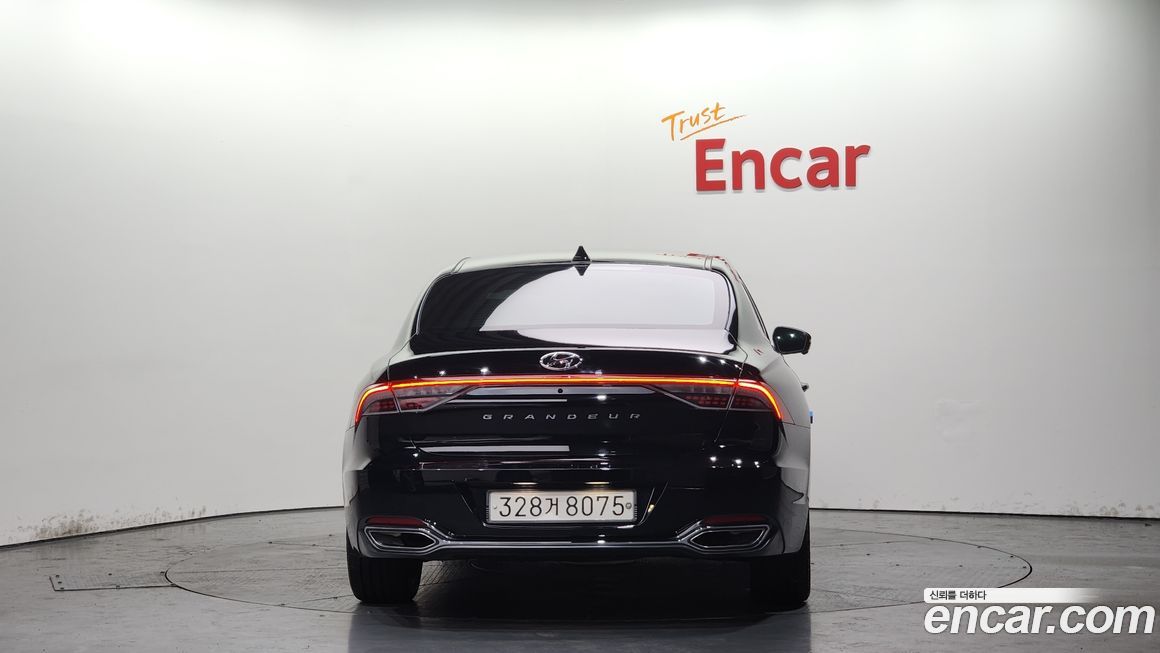 Hyundai Grandeur 2021