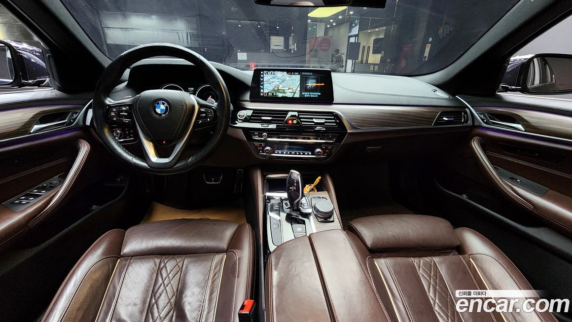 BMW 5-Series 2018