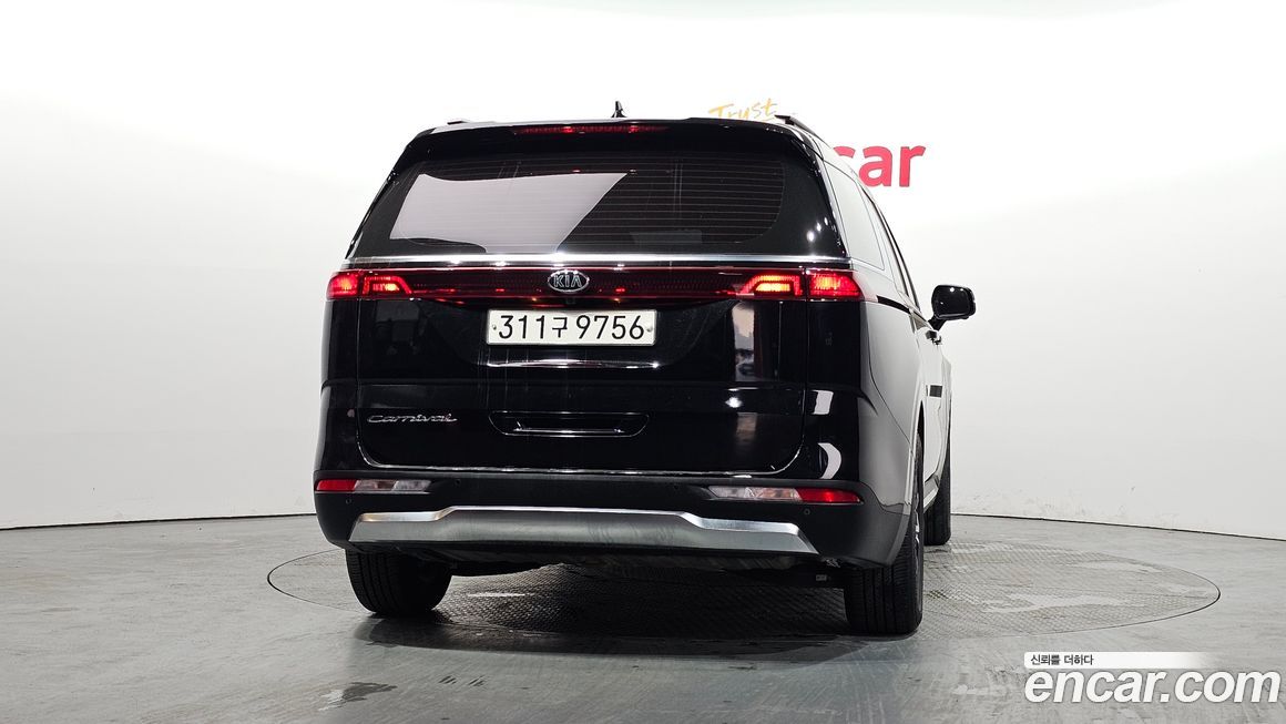 Kia Canival 2021