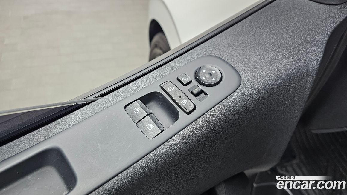 Hyundai Staria 2022