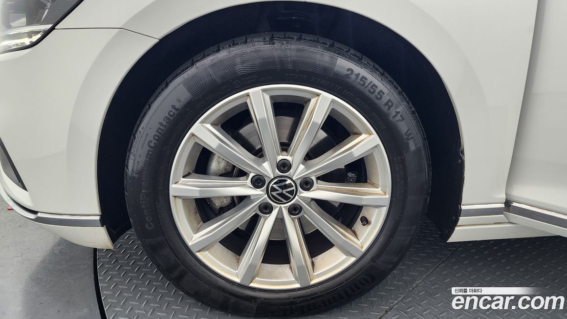 Volkswagen Passat 2021