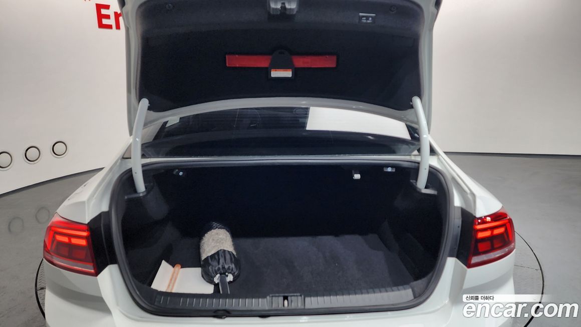 Volkswagen Passat 2021