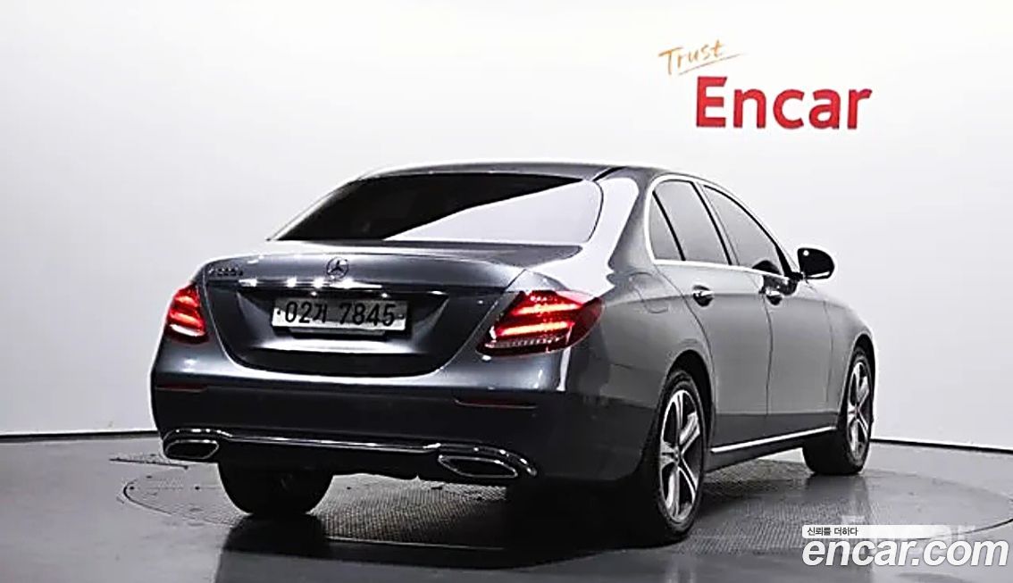 Mercedes-Benz E-Class 2019