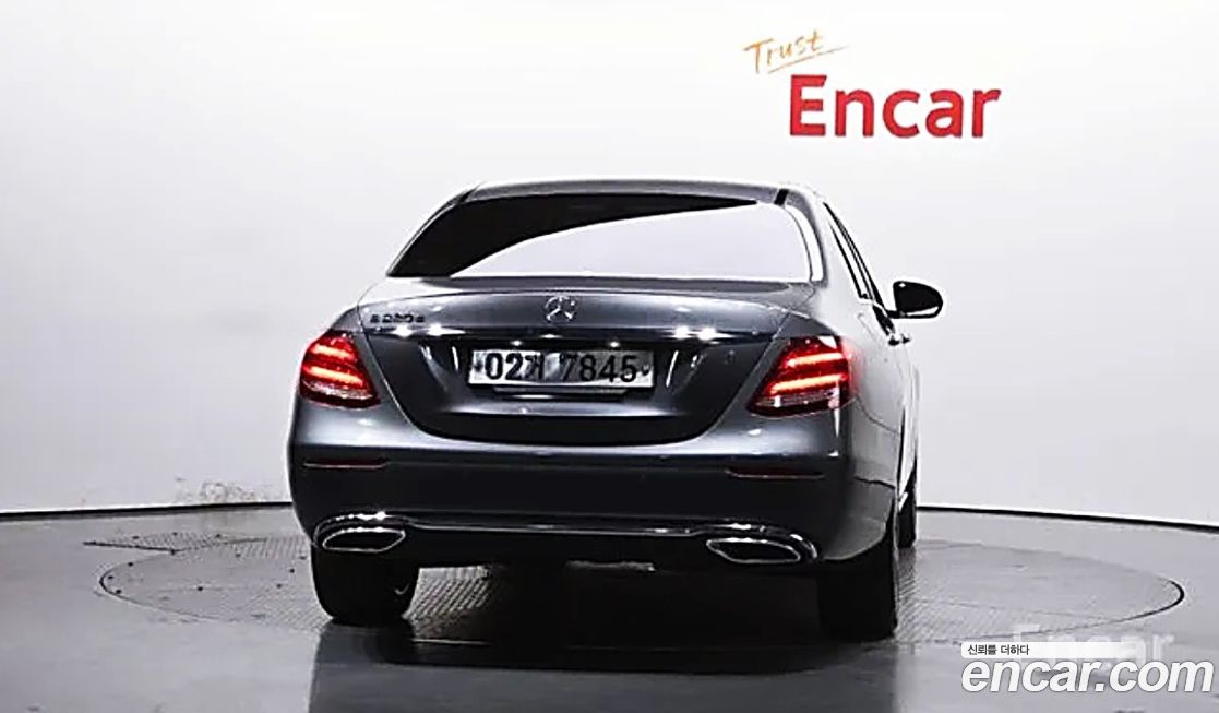 Mercedes-Benz E-Class 2019