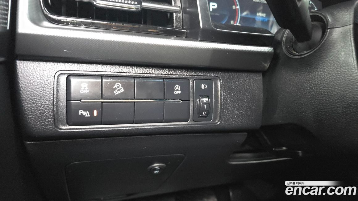 KG_Mobility_Ssangyong Rexton 2024