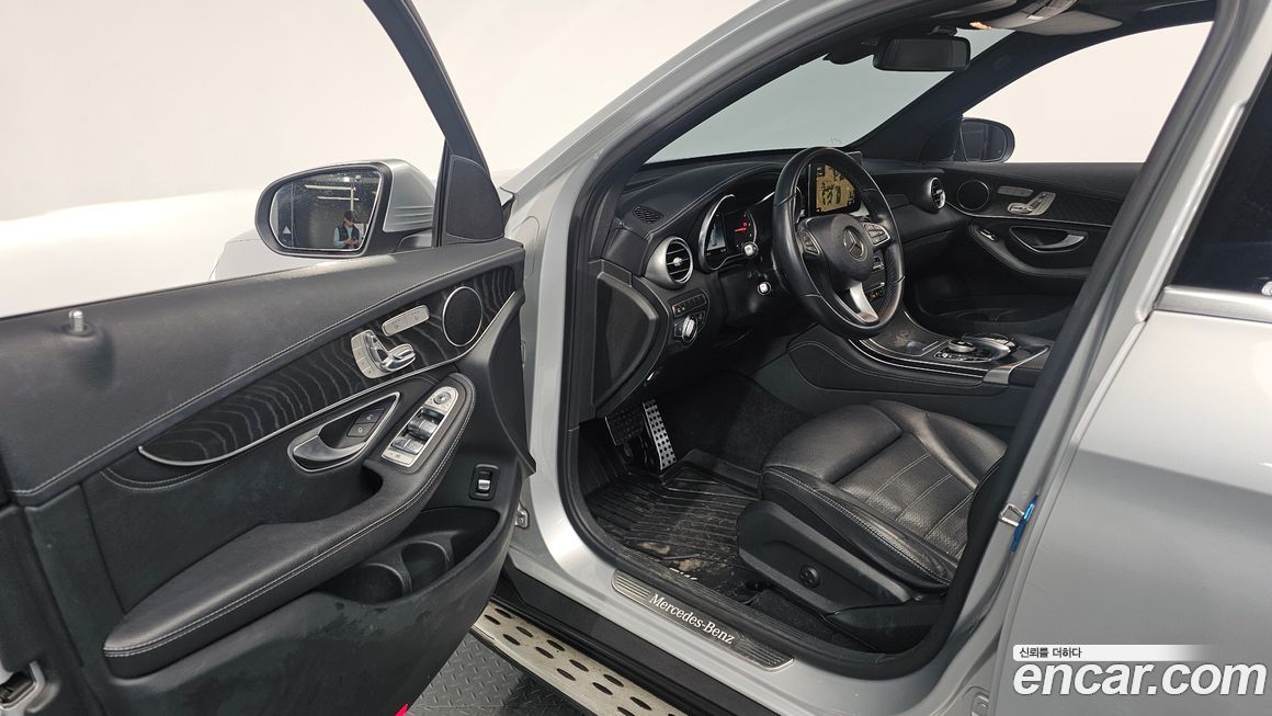 Mercedes-Benz GLC-Class 2018