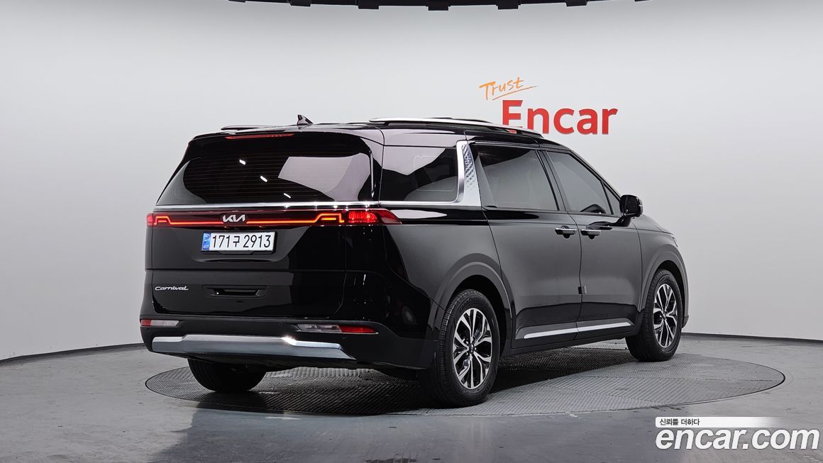 Kia Canival 2021