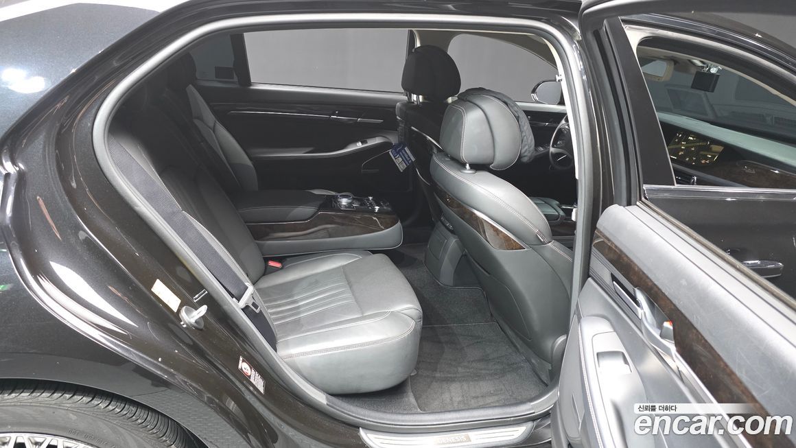 Genesis G90 2019