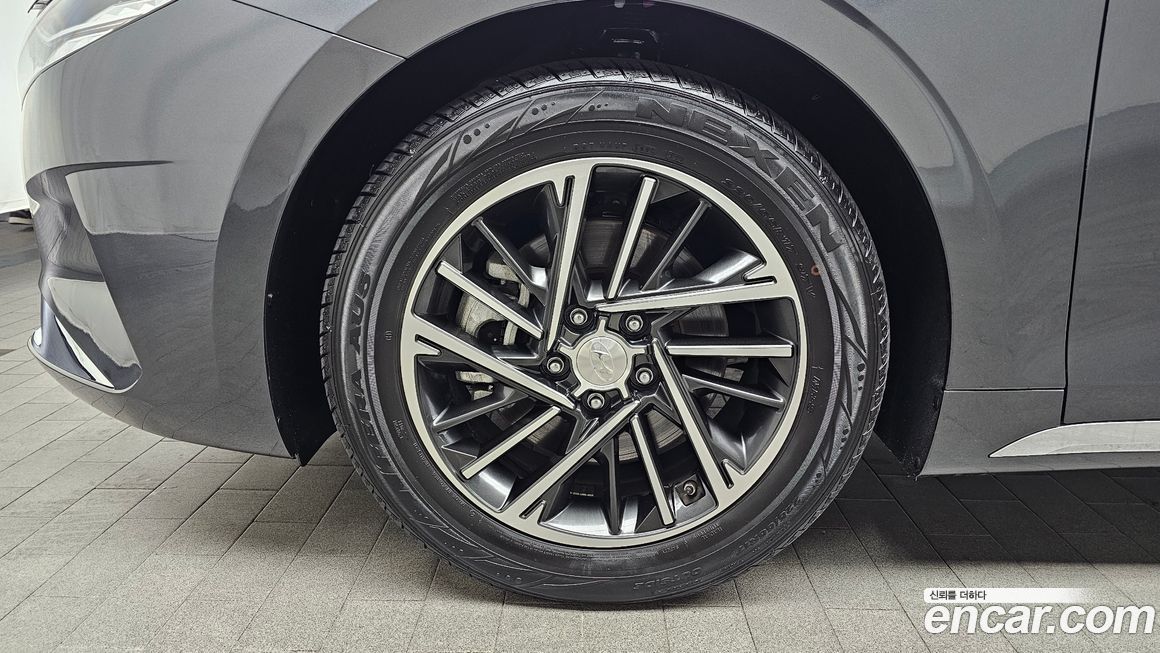 Hyundai Grandeur 2021