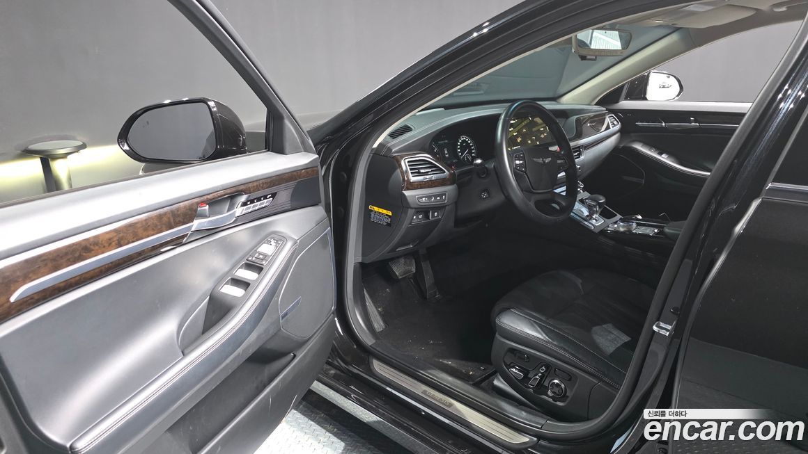 Genesis G90 2019