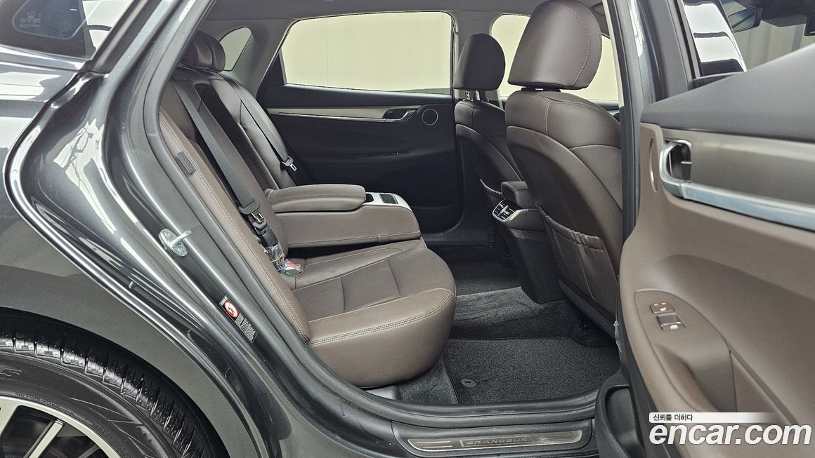 Hyundai Grandeur 2021