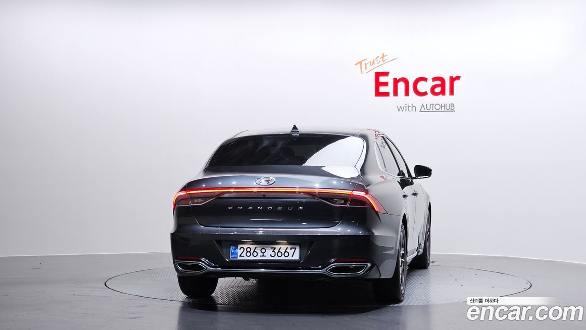 Hyundai Grandeur 2021