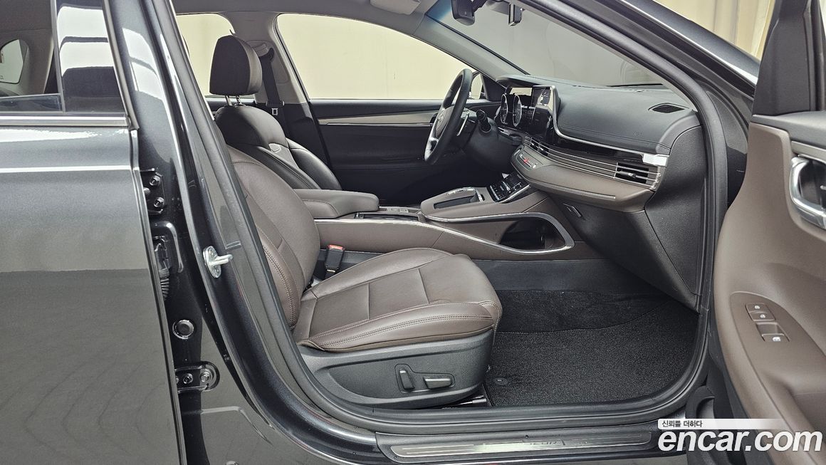 Hyundai Grandeur 2021