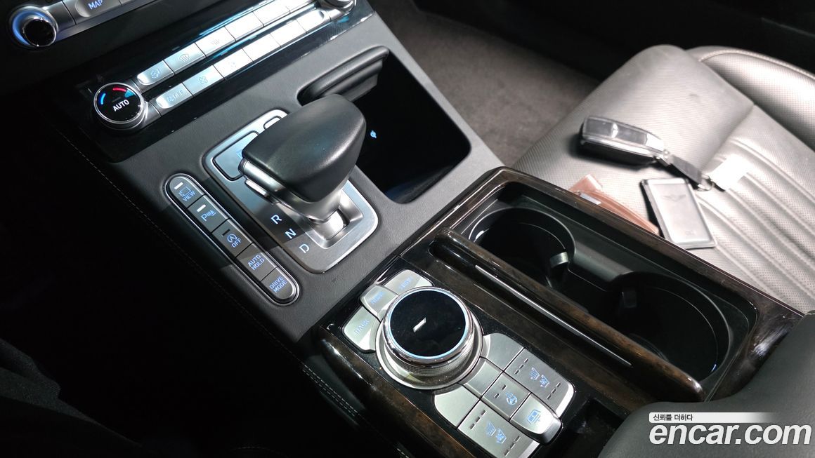 Genesis G90 2019