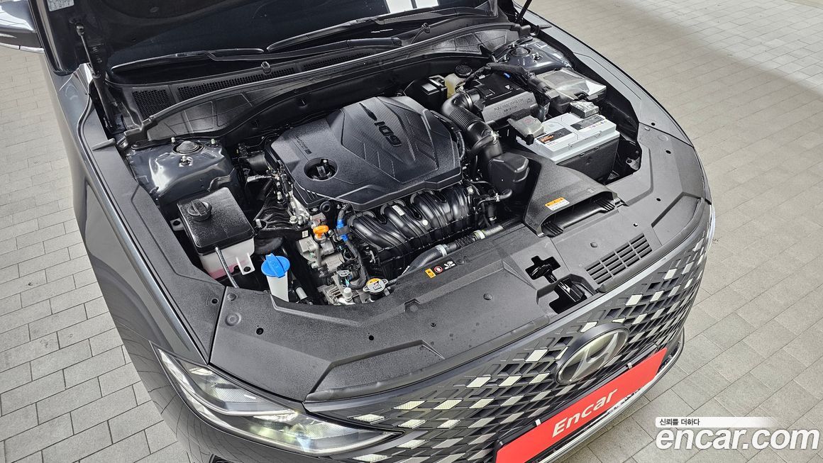 Hyundai Grandeur 2021