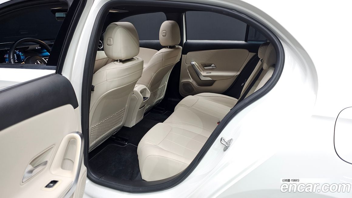 Mercedes-Benz A-Class 2021