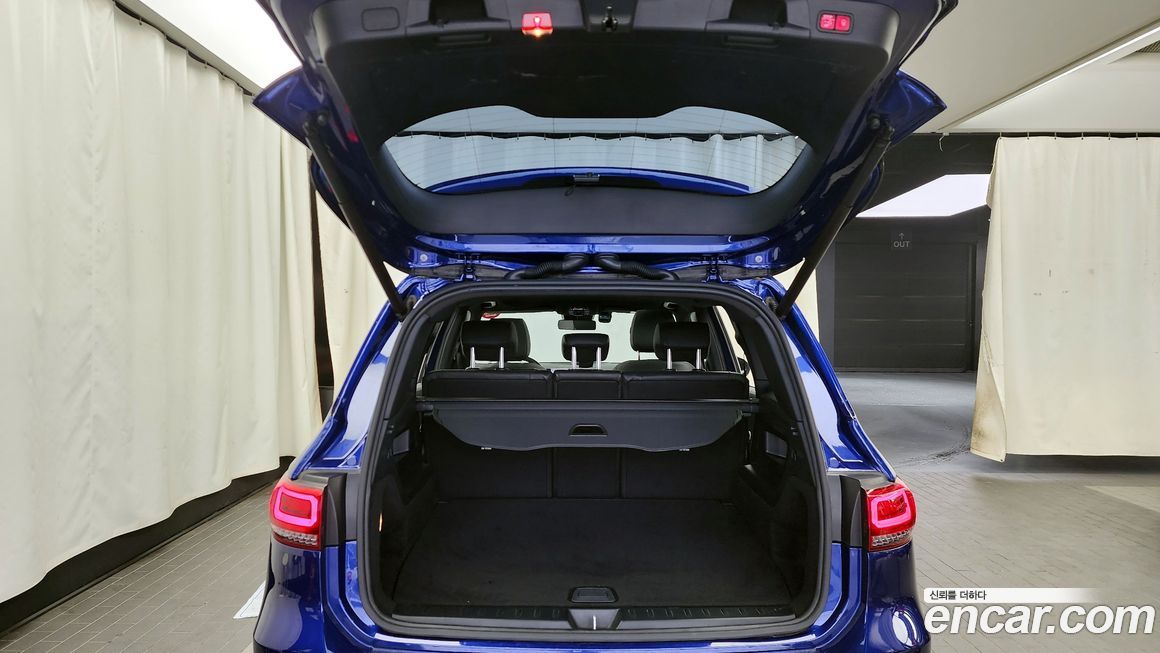 Mercedes-Benz GLB-Class 2020