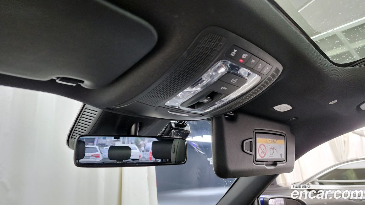 Mercedes-Benz GLB-Class 2020