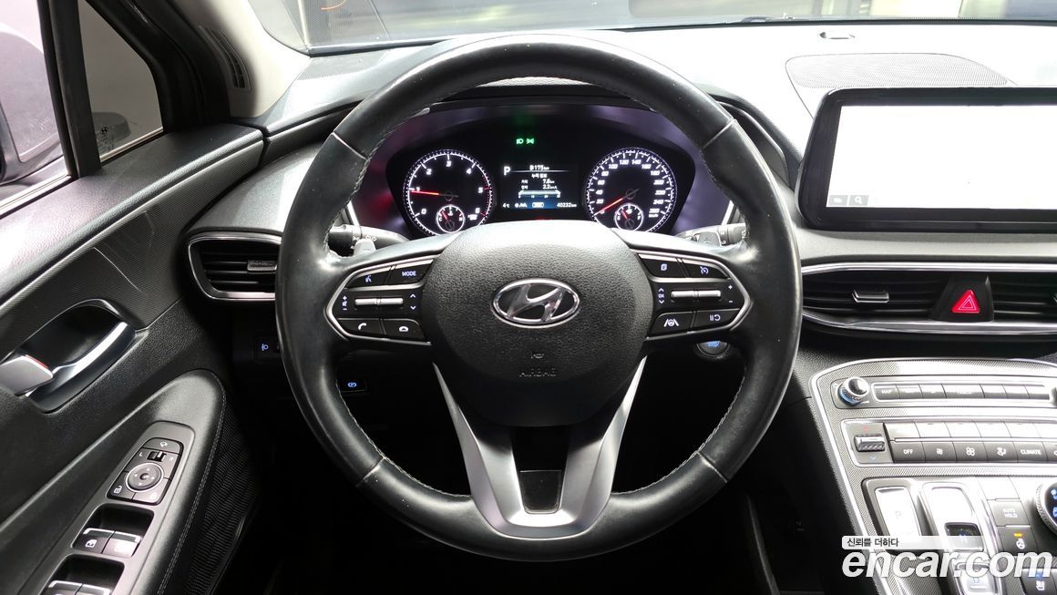 Hyundai Santafe 2023