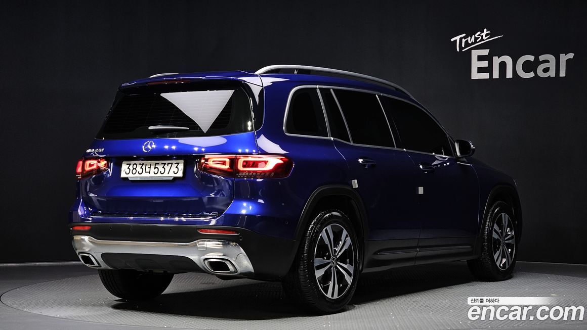 Mercedes-Benz GLB-Class 2020