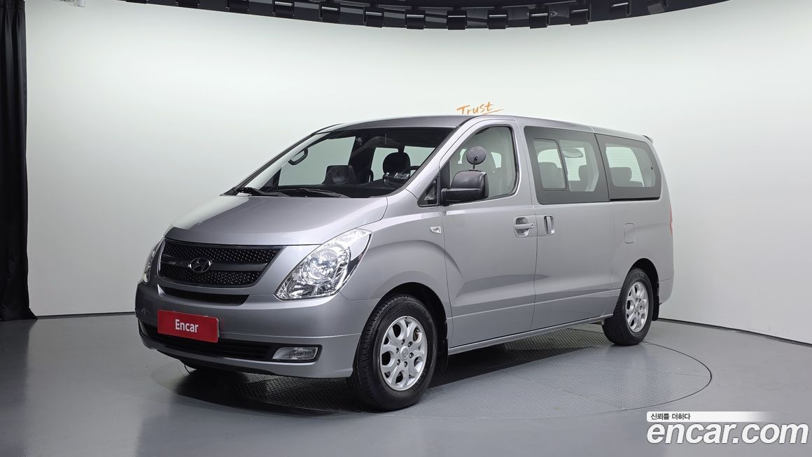 Hyundai Starex 2016