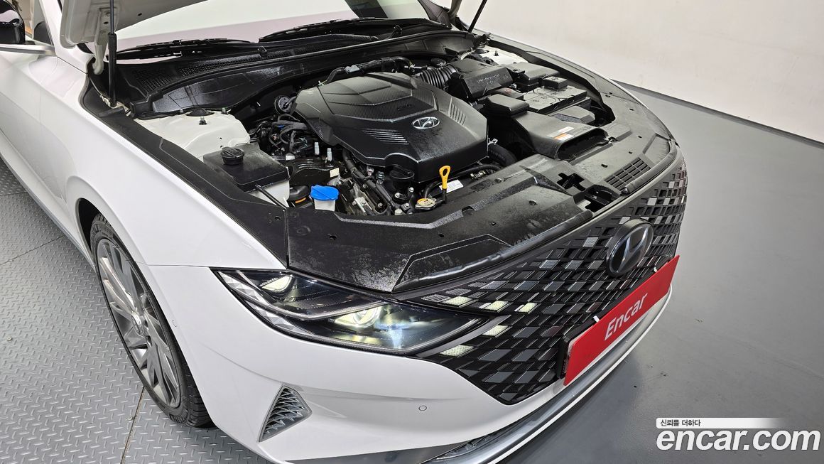 Hyundai Grandeur 2020