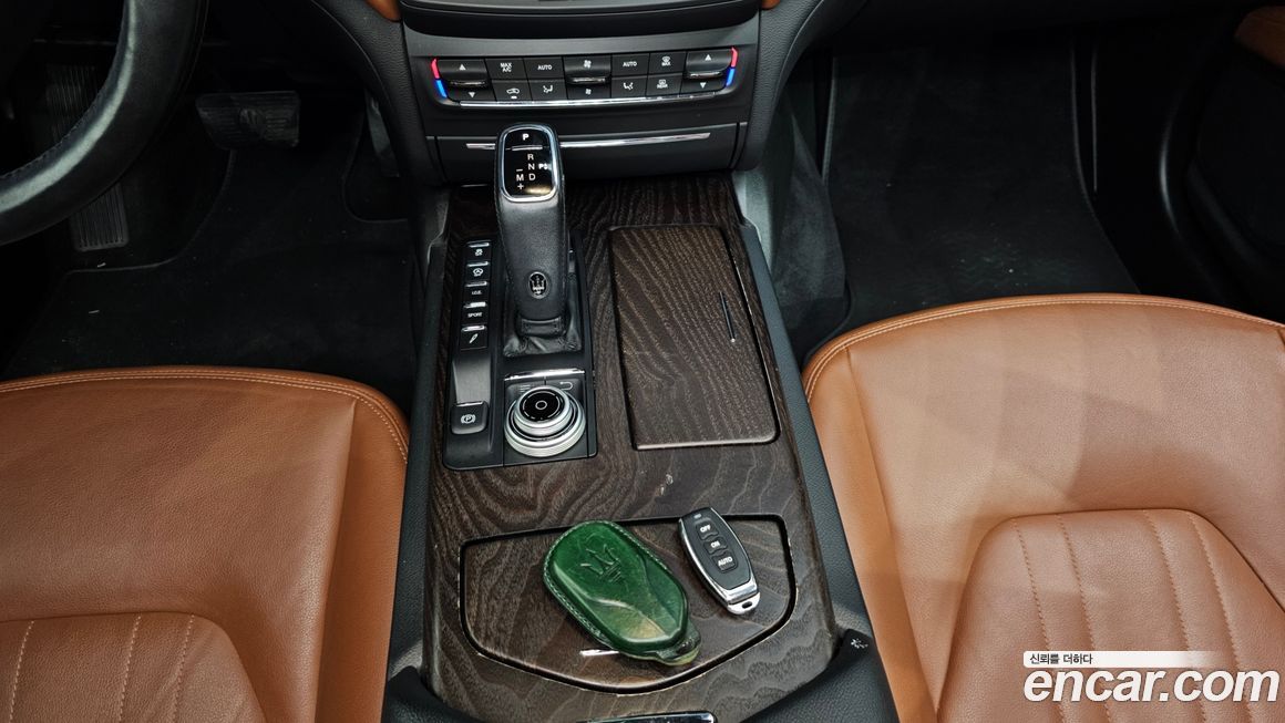 Maserati Ghibli 2019