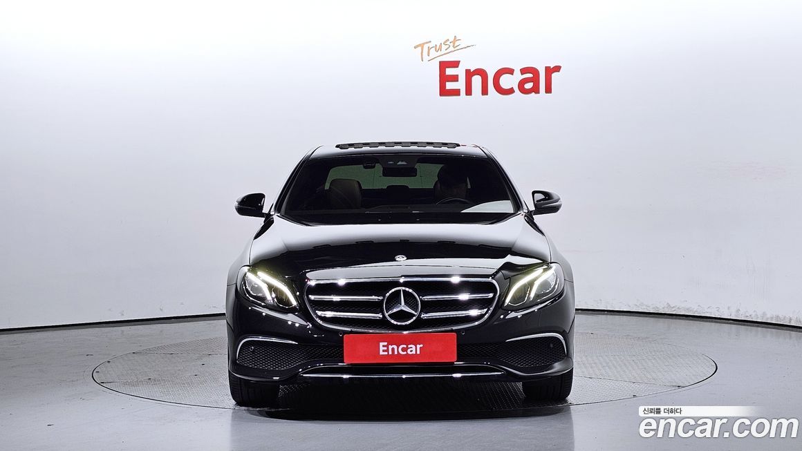 Mercedes-Benz E-Class 2020