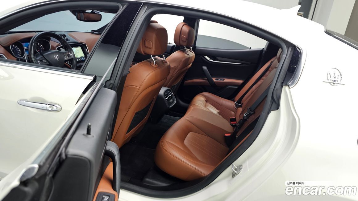 Maserati Ghibli 2019