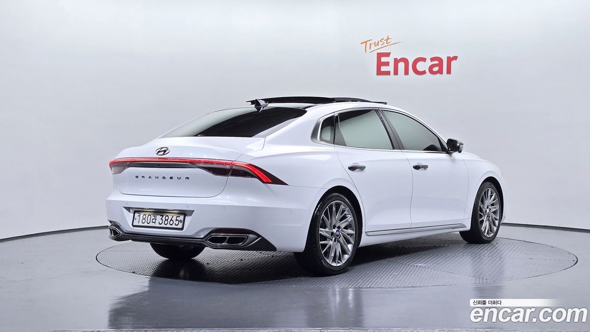 Hyundai Grandeur 2020