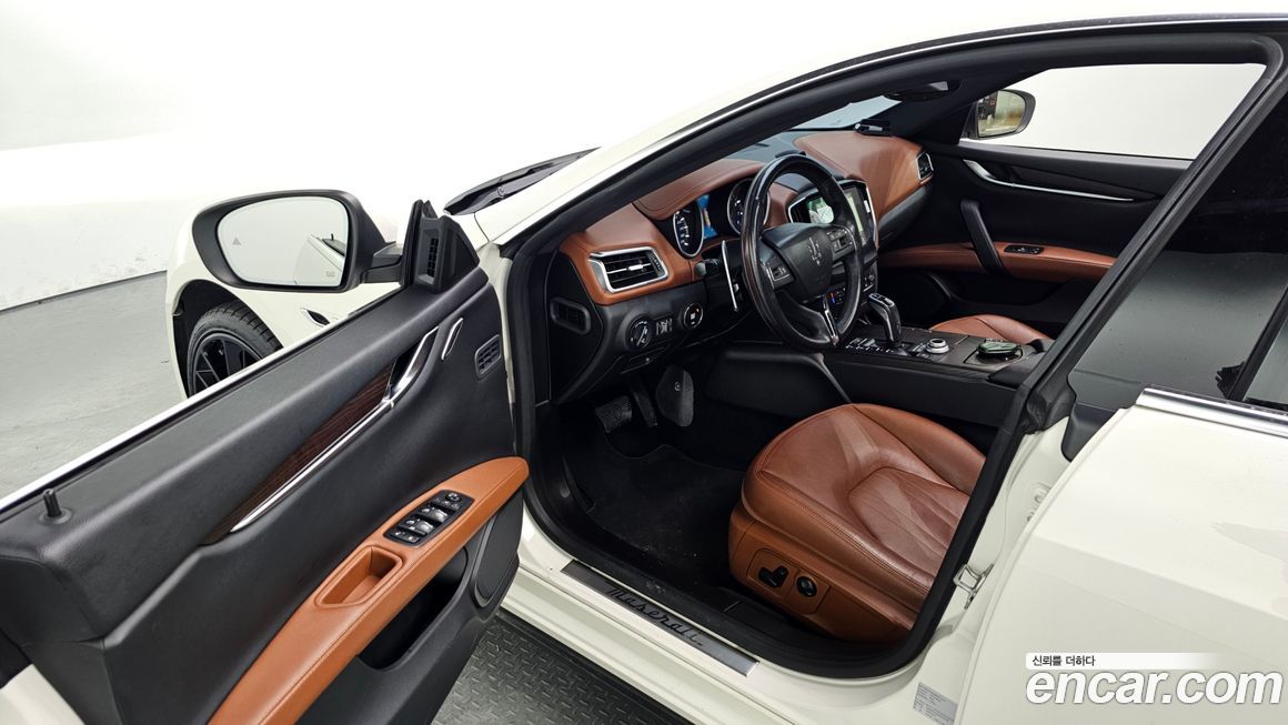 Maserati Ghibli 2019