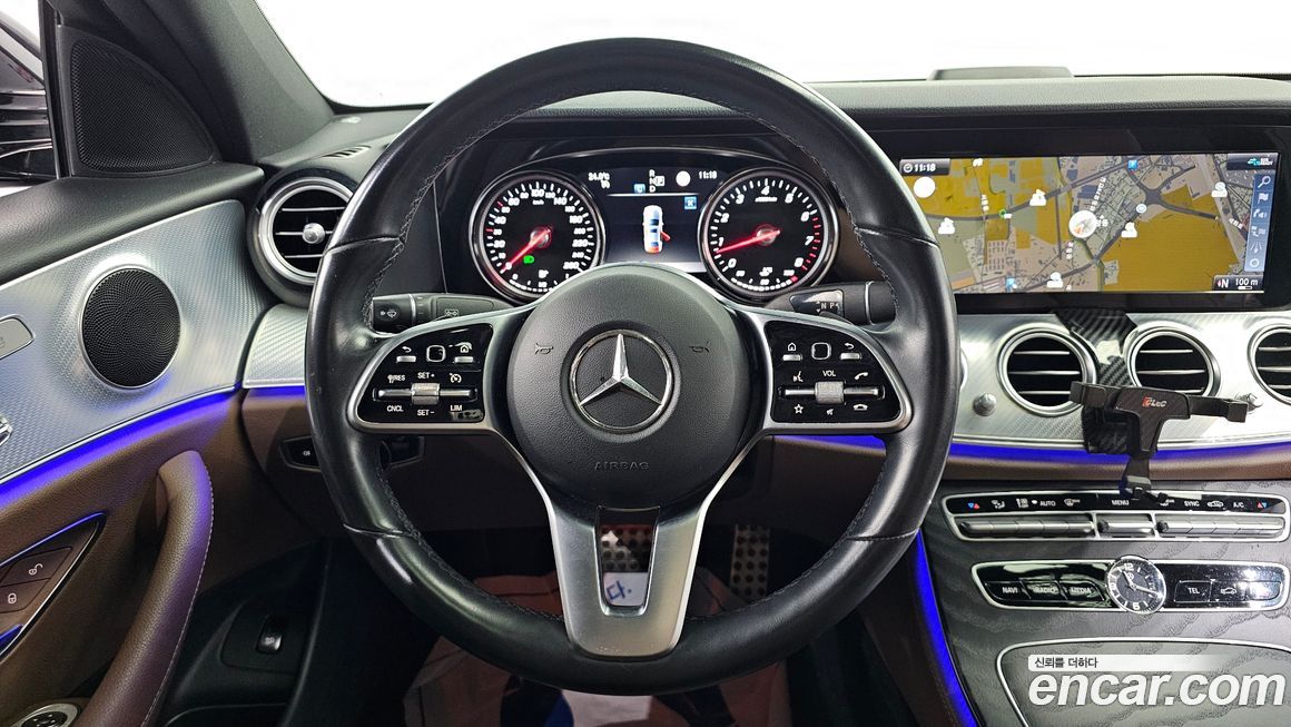 Mercedes-Benz E-Class 2020