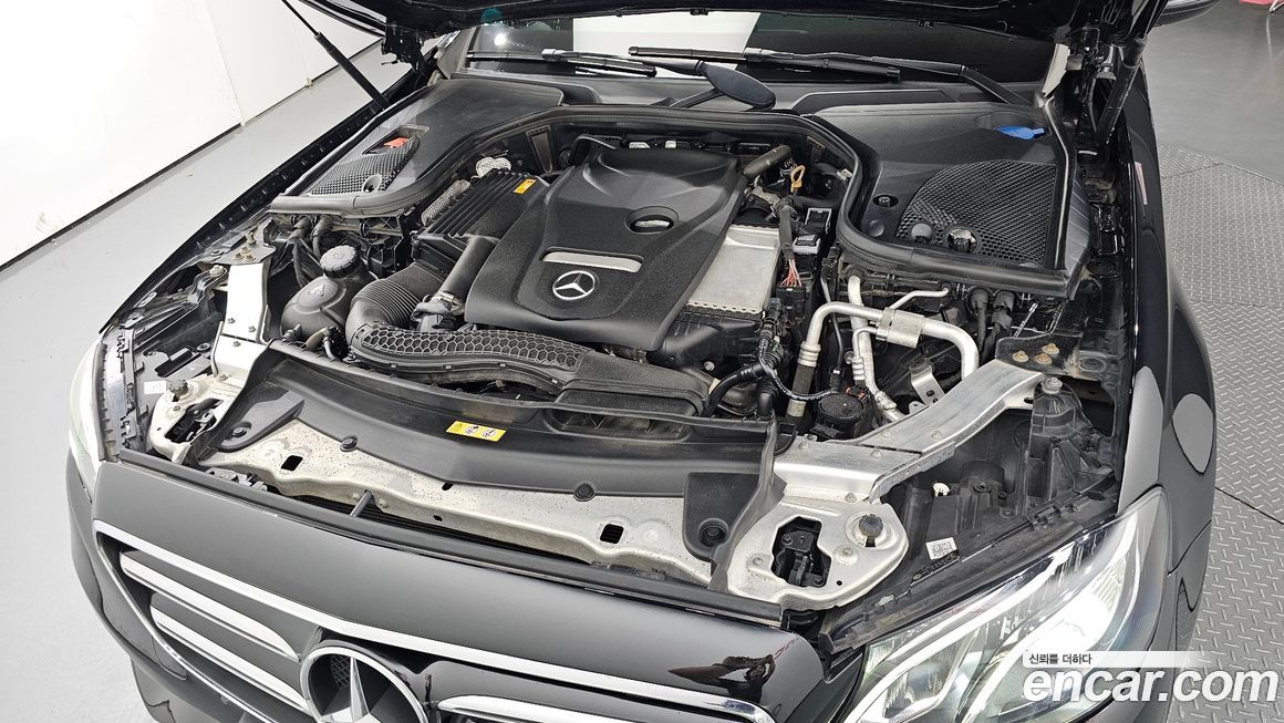 Mercedes-Benz E-Class 2020