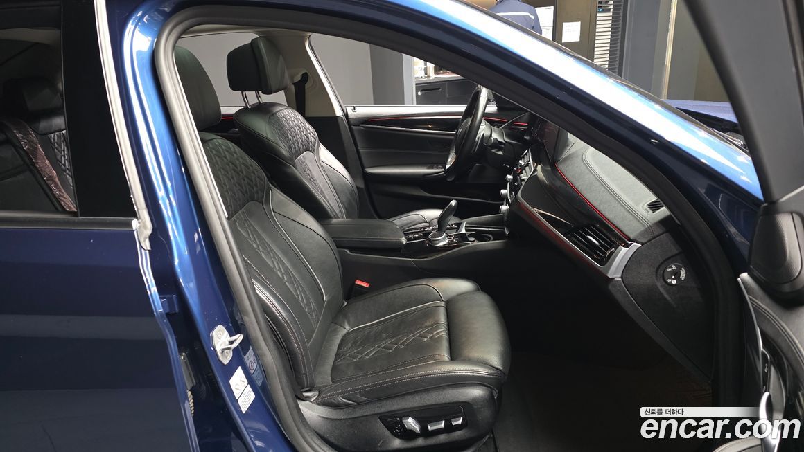 BMW 5-Series 2021
