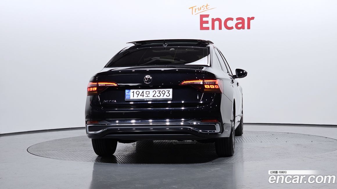 Volkswagen Jetta 2023