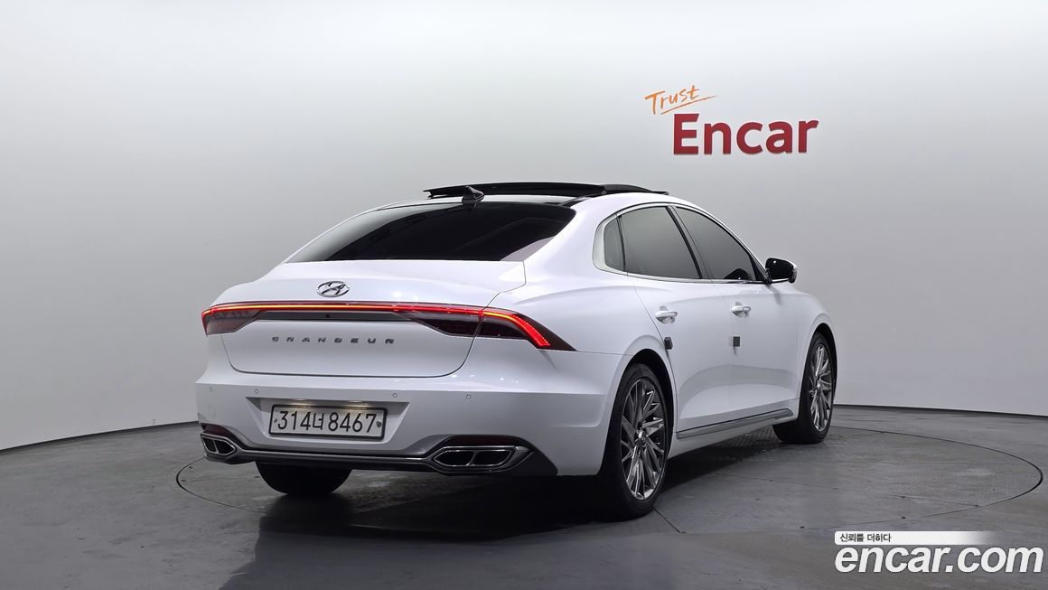 Hyundai Grandeur 2020