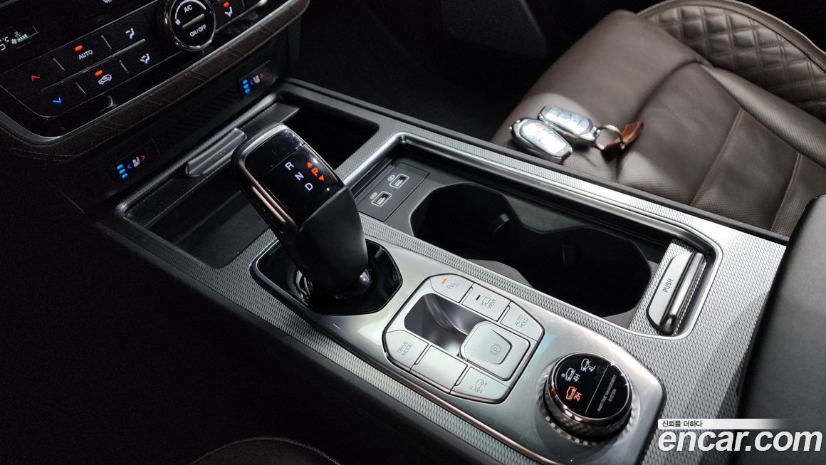 KG_Mobility_Ssangyong Rexton 2023