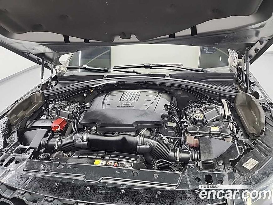 Land Rover Range Rover Velar 2018