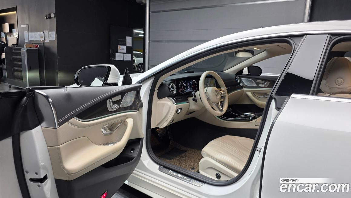 Mercedes-Benz CLS-Class 2019