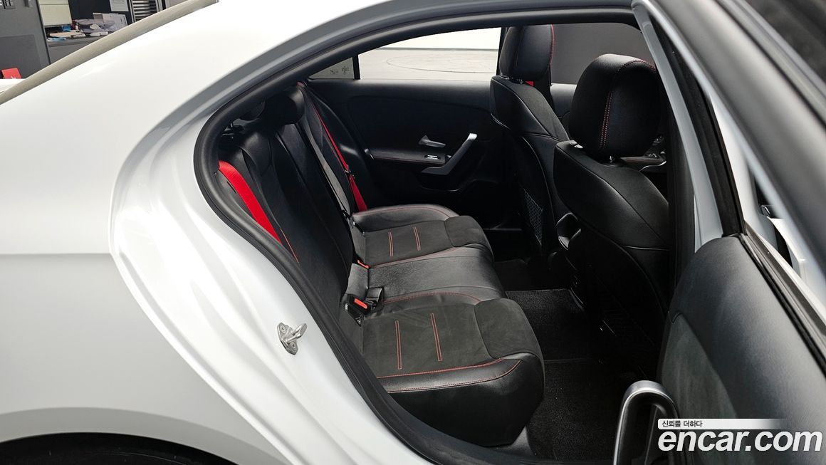 Mercedes-Benz A-Class 2021