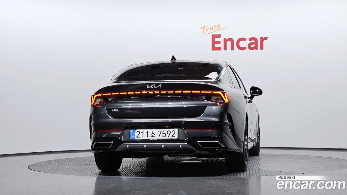 Kia K5 2023