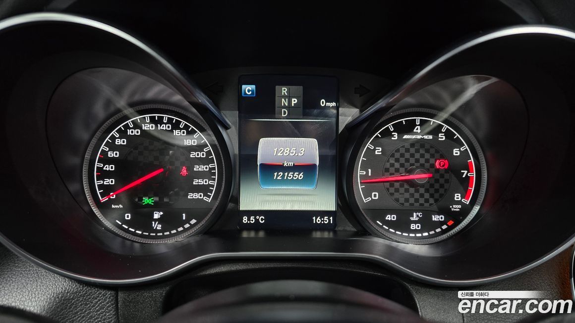 Mercedes-Benz GLC-Class 2019